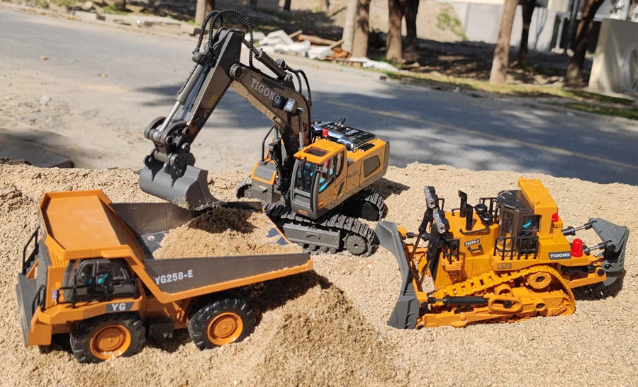4WD RC Construction Vehicle – Remote Control Construction Toy