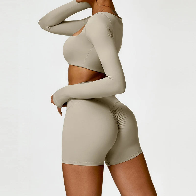 Meridian Sport – The Long Sleeve Workout Set