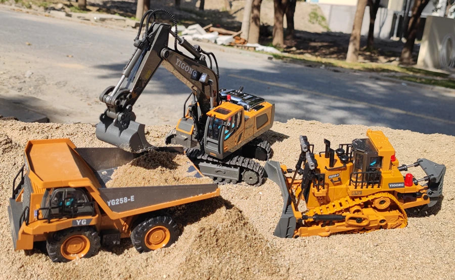 4WD RC Construction Vehicle – Remote Control Construction Toy