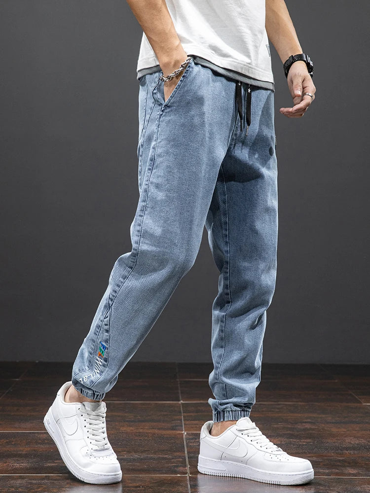 Urban Cargo Jeans – The Streetwear Denim Jogger Pants