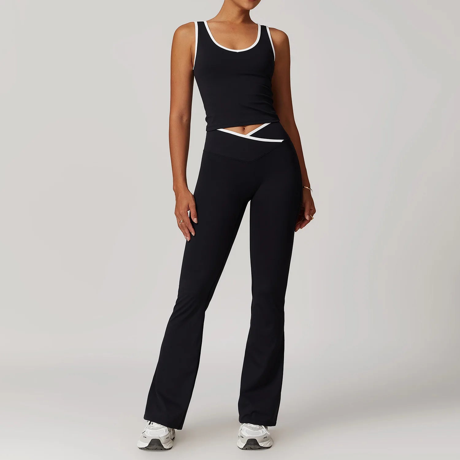Meridian Sculpt – The Push-Up Fitness Tracksuit