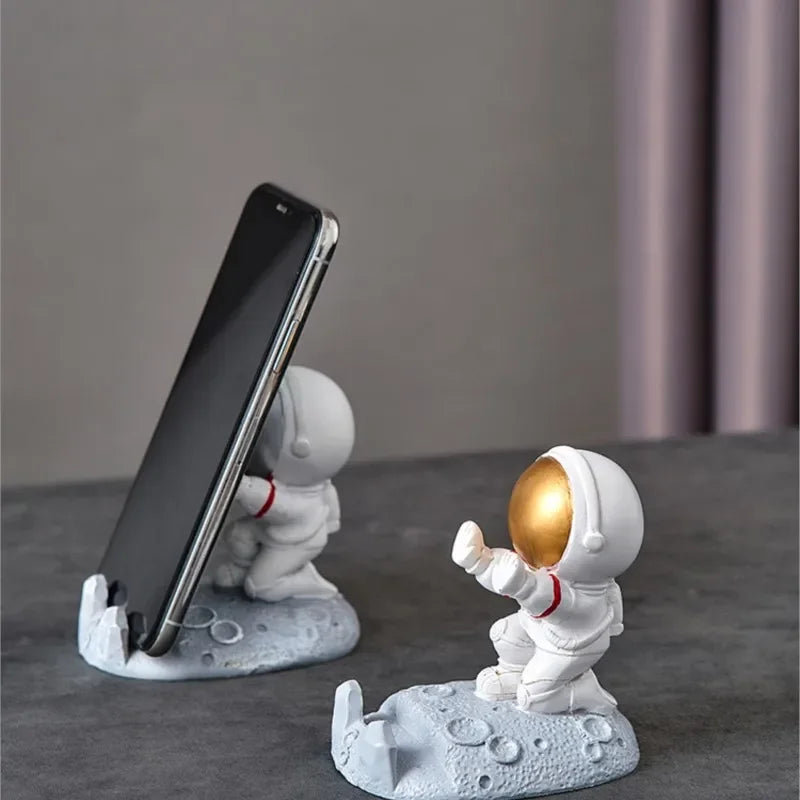 StarDock Spaceman Phone Holder