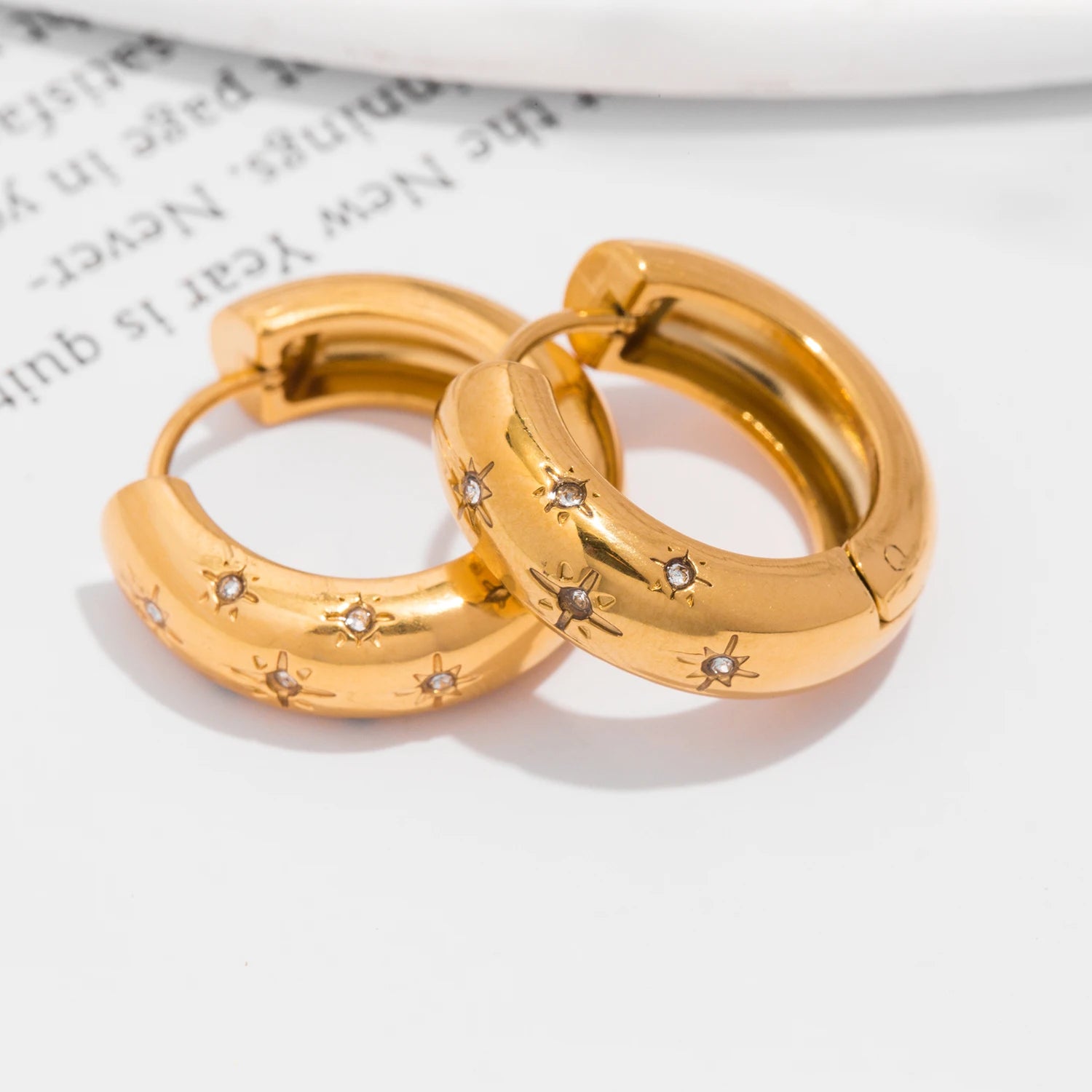 Meridian Classic – Stainless Steel Hoop Earrings for Women