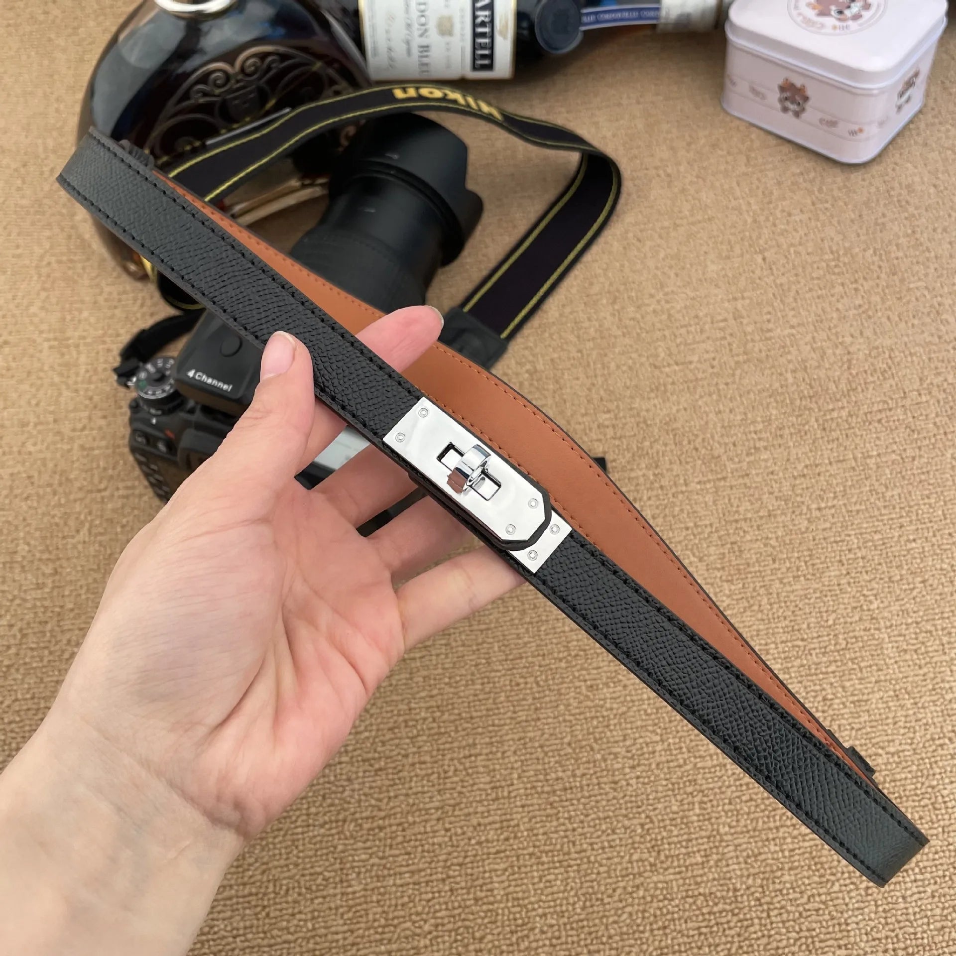 Aurelia Lux – The Golden Buckle Women's Leather Belt