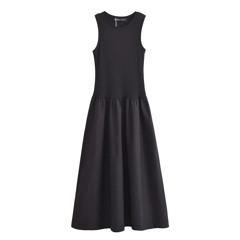 Timeless Flow – The Elegant Long Dress