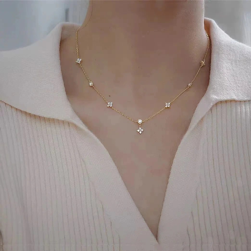 Luminia Clover – Zircon Inlaid Luxury Necklace